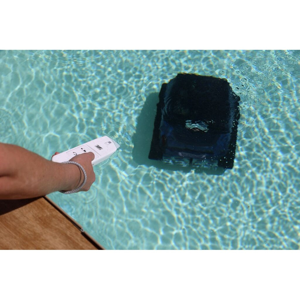 Robot Piscine Sans Fil Zodiac Freerider RF 5600 iQ - Haut de Gamme Pilotage à Distance - Image 3